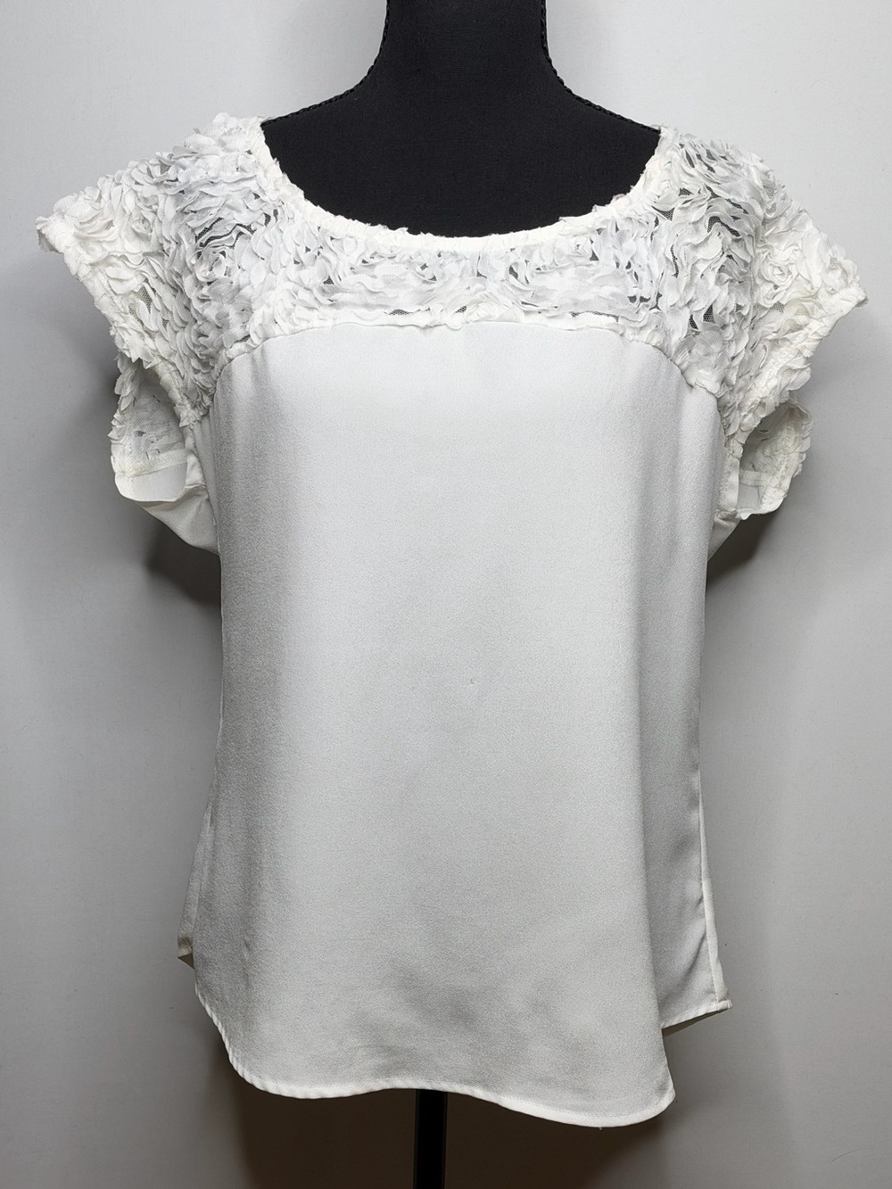 NY Collection White Floral Lace Yoke Blouse Small